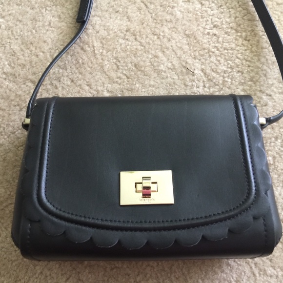 Kate Spade Purse - Picture 2 of 6